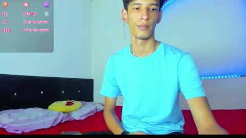 LIAM  KAI online show from 12/04/25, 02:54