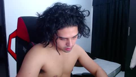 Snapshot of liamrides chatting on 11/16/25, 01:11 liamrides online show from 11/16/25, 01:11
