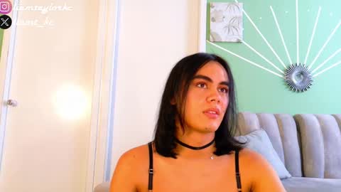 Snapshot of liamtaylor_ chatting on 02/05/25, 10:01 Tell me Liam online show from 02/05/25, 10:01