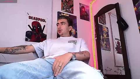 Snapshot of liamty_luxor chatting on 10/07/25, 01:58 Liam online show from 10/07/25, 01:58