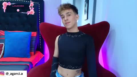 liam online show from 09/27/25, 04:39