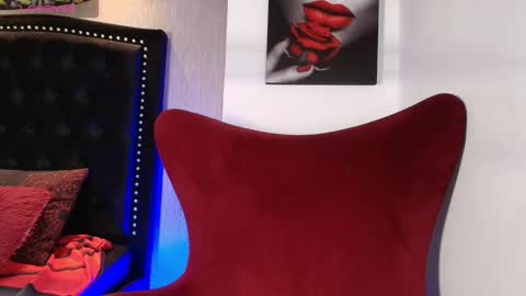 liam online show from 10/19/25, 05:08