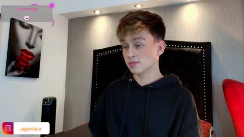 Snapshot of liamwild20 chatting on 01/09/26, 04:37 liam online show from 01/09/26, 04:37