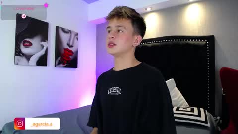 Snapshot of liamwild20 chatting on 02/13/26, 04:41 liam online show from 02/13/26, 04:41