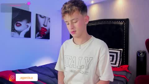 Snapshot of liamwild20 chatting on 02/22/26, 06:46 liam online show from 02/22/26, 06:46