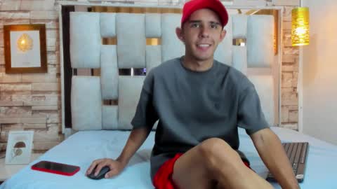 Lian online show from 01/17/26, 07:28