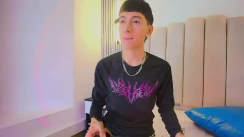 Snapshot of lian_cameron chatting on 04/27/26, 03:48 lian_cameron online show from 04/27/26, 03:48