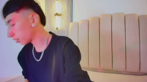 Snapshot of lian_cameron chatting on 05/02/26, 04:28 lian_cameron online show from 05/02/26, 04:28