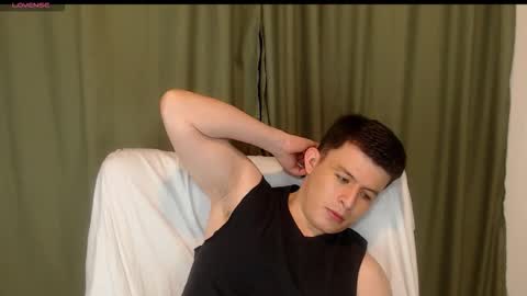 lian_eathan online show from 11/12/25, 10:30