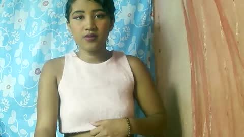 Snapshot of liana9794 chatting on 05/07/26, 08:42 Liana9794 online show from 05/07/26, 08:42