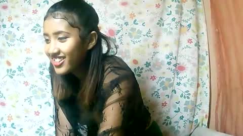 Snapshot of liana9794 chatting on 06/10/26, 05:56 Liana9794 online show from 06/10/26, 05:56