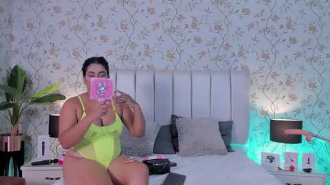 Snapshot of liana_asaff chatting on 02/26/25, 09:27 Mistress Liana - Sir Asaf online show from 02/26/25, 09:27