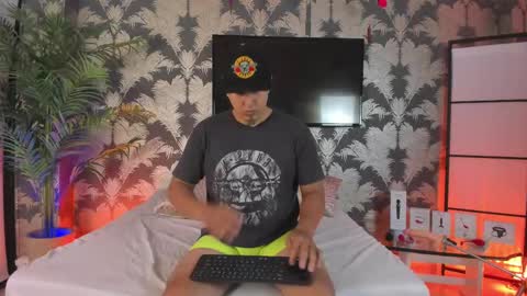 Snapshot of liana_asaff chatting on 03/03/25, 09:37 Mistress Liana - Sir Asaf online show from 03/03/25, 09:37