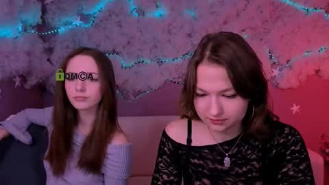 Snapshot of liana_best chatting on 03/25/26, 08:26 Li online show from 03/25/26, 08:26