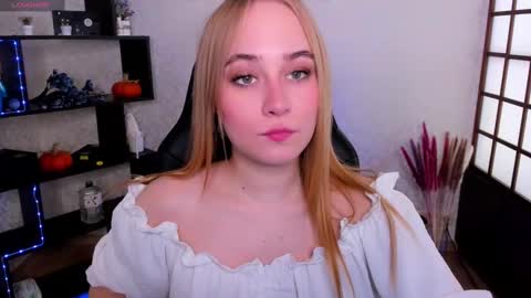 Liana online show from 12/04/24, 03:26