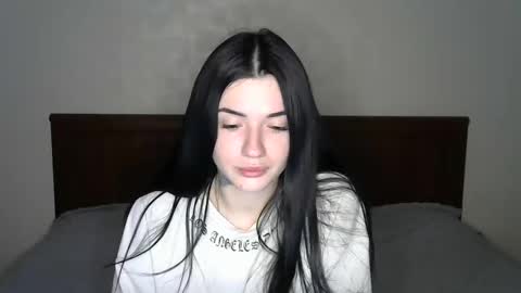 liana_diva online show from 02/09/25, 01:55