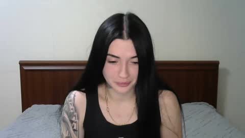 liana_diva online show from 02/14/25, 08:05