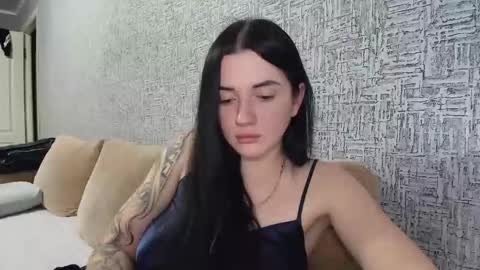 liana_diva online show from 02/02/26, 04:17