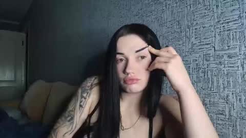 liana_diva online show from 02/05/26, 06:56