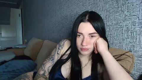 Snapshot of liana_diva chatting on 04/17/26, 04:10 liana_diva online show from 04/17/26, 04:10