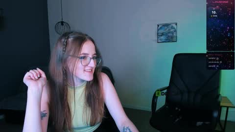 Little Liana  online show from 12/14/24, 02:45