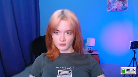 Little Liana  online show from 01/02/25, 10:44