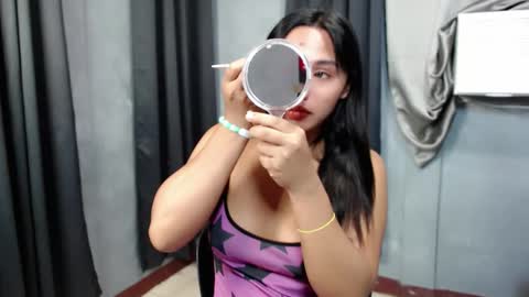 Snapshot of liane_mei chatting on 11/09/25, 11:25 Liane online show from 11/09/25, 11:25