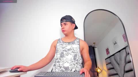 Snapshot of lianfox_ chatting on 02/18/26, 12:34 lianfox_ online show from 02/18/26, 12:34