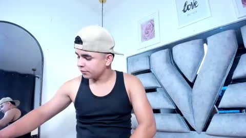 Snapshot of lianfox_ chatting on 03/17/26, 12:19 lianfox_ online show from 03/17/26, 12:19