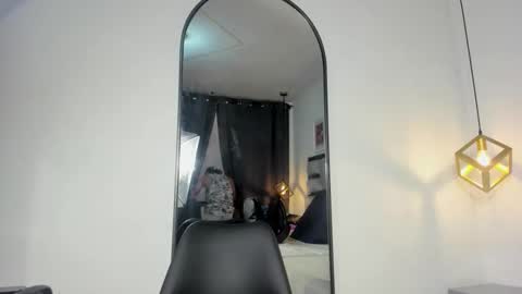 Snapshot of lianfox_ chatting on 05/20/26, 12:33 lianfox_ online show from 05/20/26, 12:33