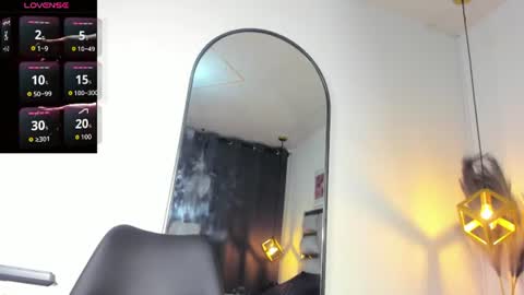 Snapshot of lianfox_ chatting on 06/18/26, 12:42 lianfox_ online show from 06/18/26, 12:42