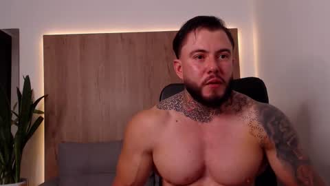 Snapshot of lianjones9 chatting on 12/02/25, 08:59 lianjones9 online show from 12/02/25, 08:59