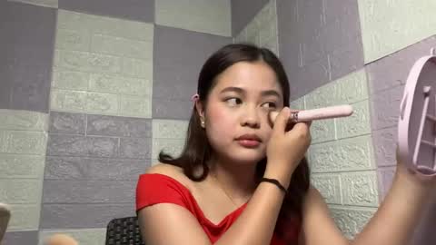 Hazel online show from 03/14/26, 02:33