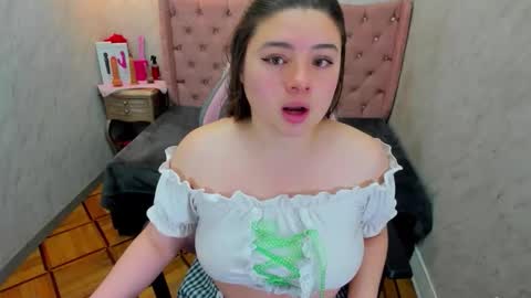 Snapshot of lianngrace chatting on 04/01/26, 02:47 Grace online show from 04/01/26, 02:47