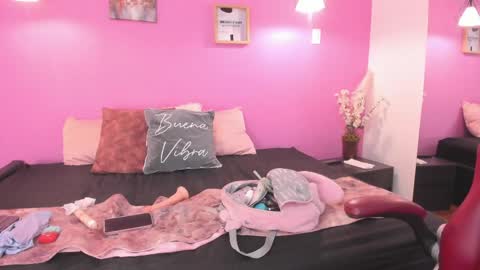 Snapshot of liapinket chatting on 04/24/26, 02:30 liapinket online show from 04/24/26, 02:30