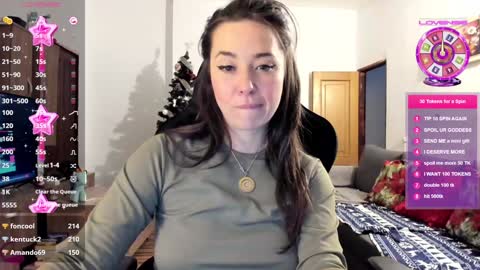 LiaQuinn online show from 02/03/25, 06:17