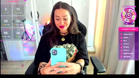 Snapshot of liaquinn chatting on 06/10/26, 10:47 LiaQuinn online show from 06/10/26, 10:47