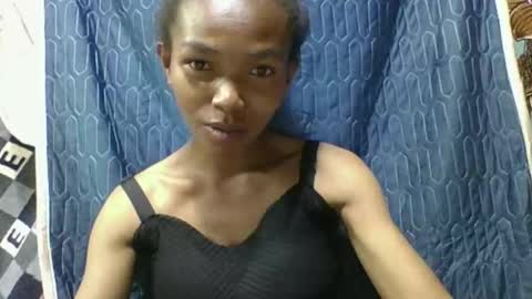 liaraisha online show from 09/18/25, 03:47