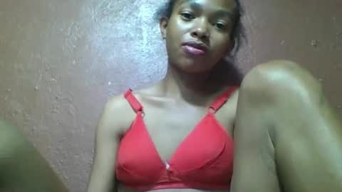 liaraisha online show from 09/28/25, 08:25