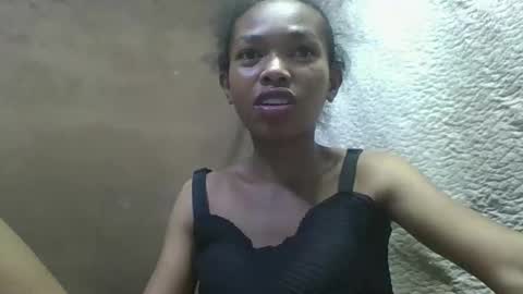 liaraisha online show from 09/29/25, 08:35