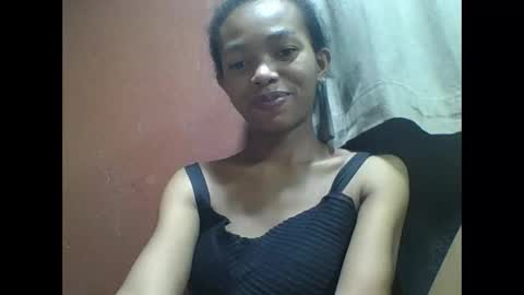 liaraisha online show from 12/04/25, 04:11