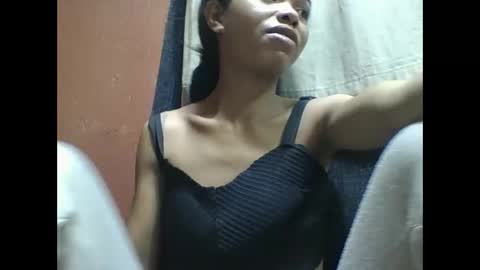 liaraisha online show from 12/18/25, 04:18