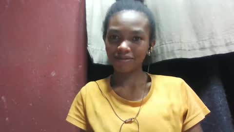 Snapshot of liaraisha chatting on 05/13/26, 06:49 liaraisha online show from 05/13/26, 06:49