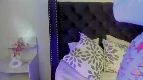 Snapshot of liarave chatting on 03/14/26, 08:58 liarave online show from 03/14/26, 08:58