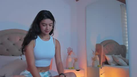 Snapshot of liarave chatting on 03/16/26, 10:14 liarave online show from 03/16/26, 10:14