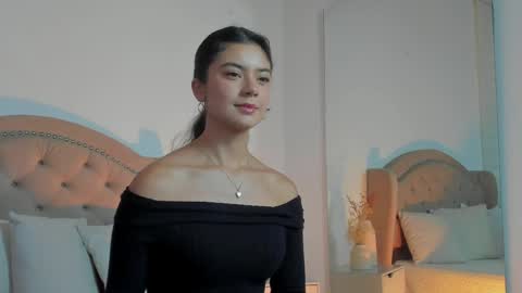 Snapshot of liarave chatting on 04/10/26, 09:41 liarave online show from 04/10/26, 09:41