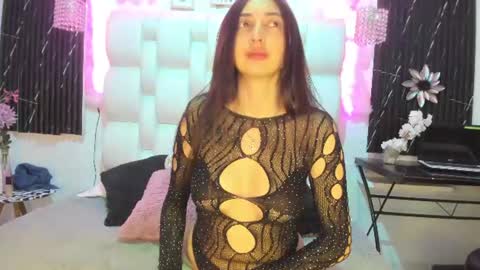 Snapshot of liarossi_ chatting on 07/23/26, 12:36 liarossi_ online show from 07/23/26, 12:36