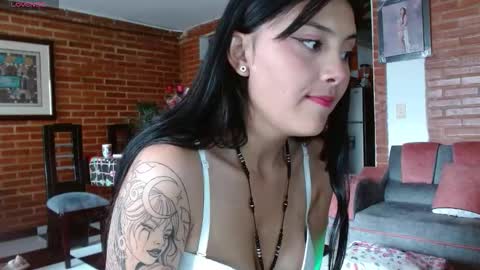 Liarouse04 online show from 02/07/26, 01:04