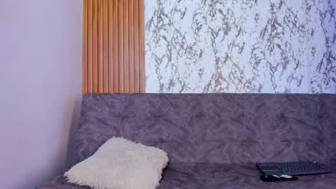 liaross online show from 11/12/25, 05:13