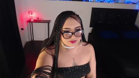 LiaScarlett online show from 02/09/25, 05:40